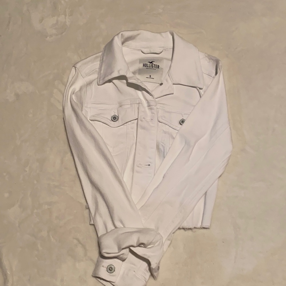 Brand new Hollister jacket - never worn